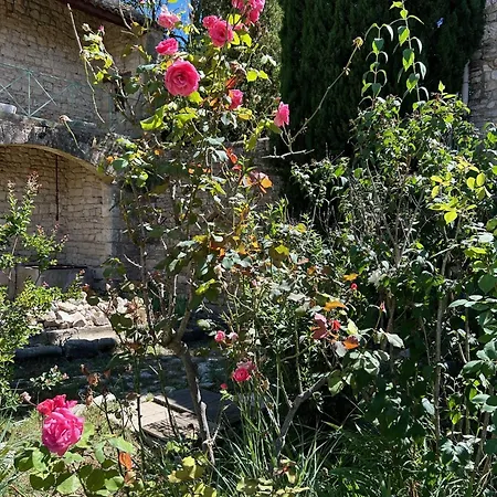 De Brel, La Maisonnette * Arpaillargues-et-Aureillac