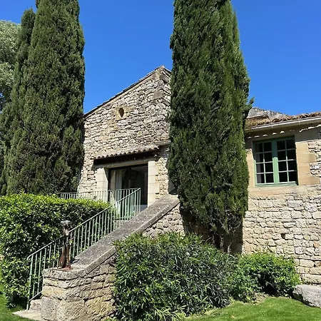 De Brel, La Maisonnette Casa de Férias *