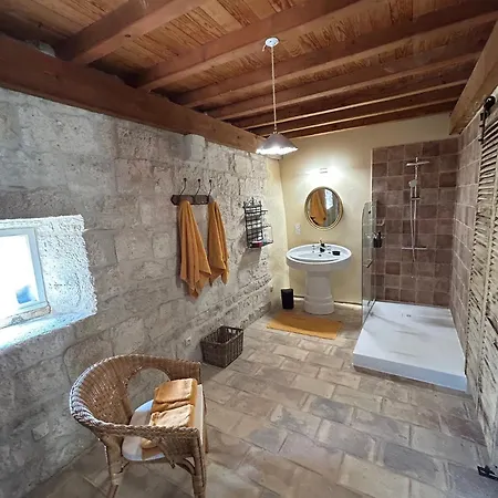 De Brel * Arpaillargues-et-Aureillac